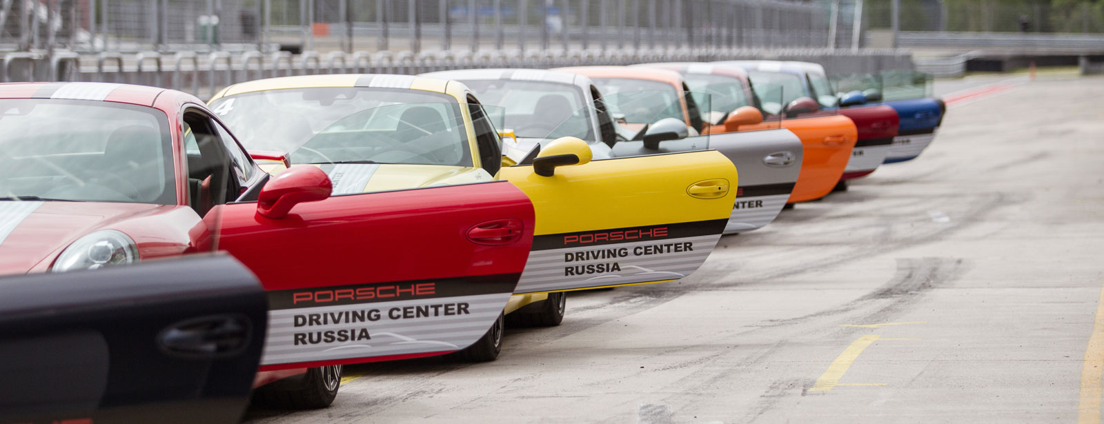 Porsche Russia Road Show на Moscow Raceway Porsche Russia Road Show на Moscow Raceway