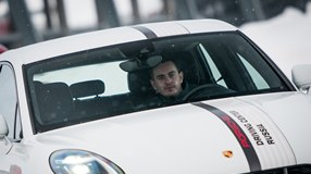 Porsche Driving Experience. Вызов стихии на повышенных оборотах