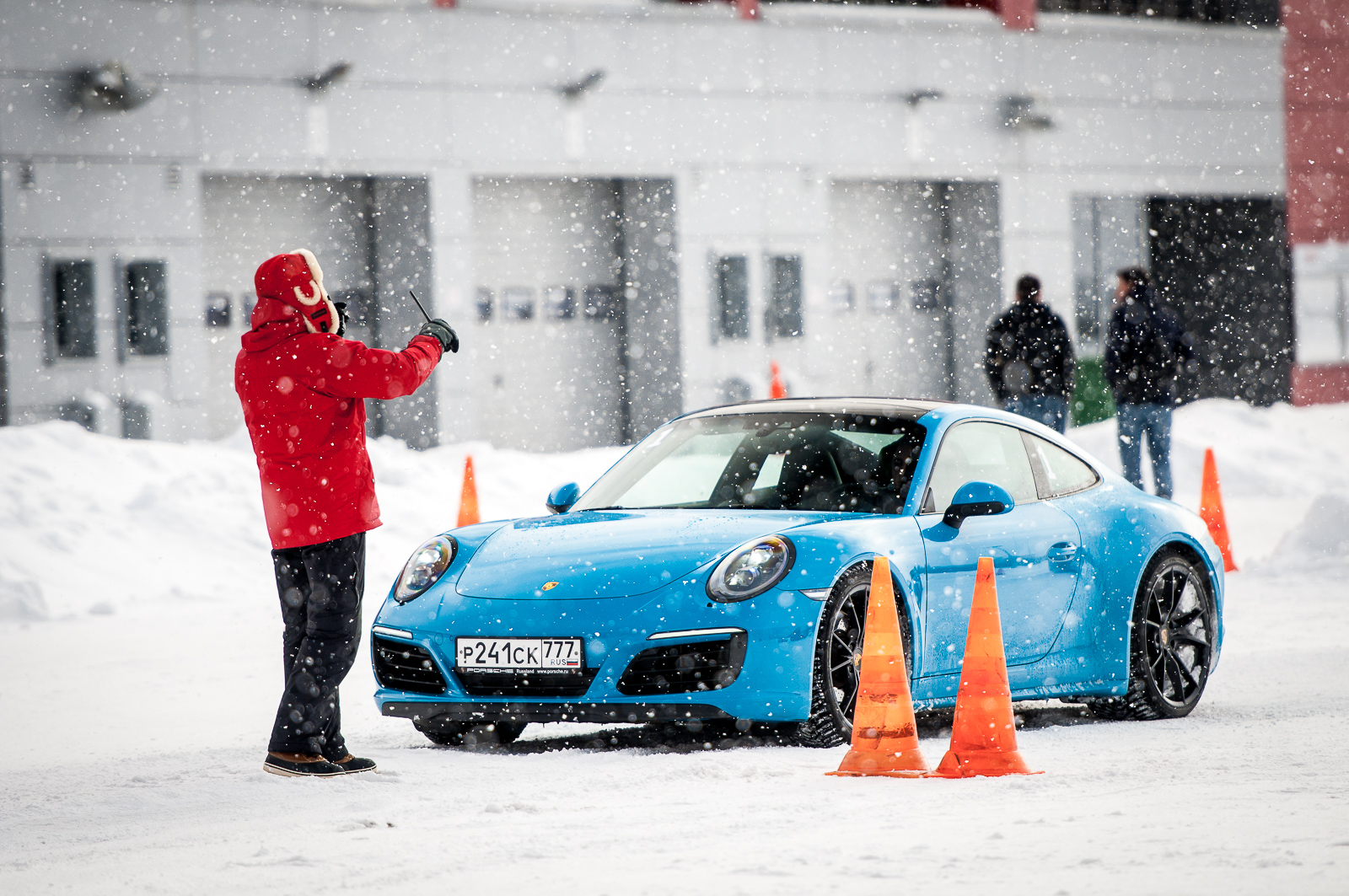 Porsche Driving Experience. Вызов стихии на повышенных оборотах