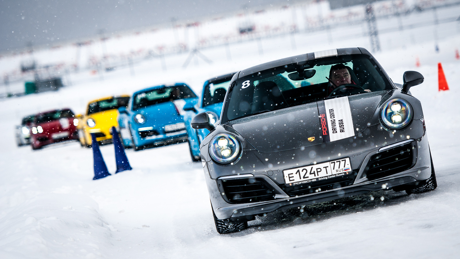 Porsche Driving Experience. Вызов стихии на повышенных оборотах