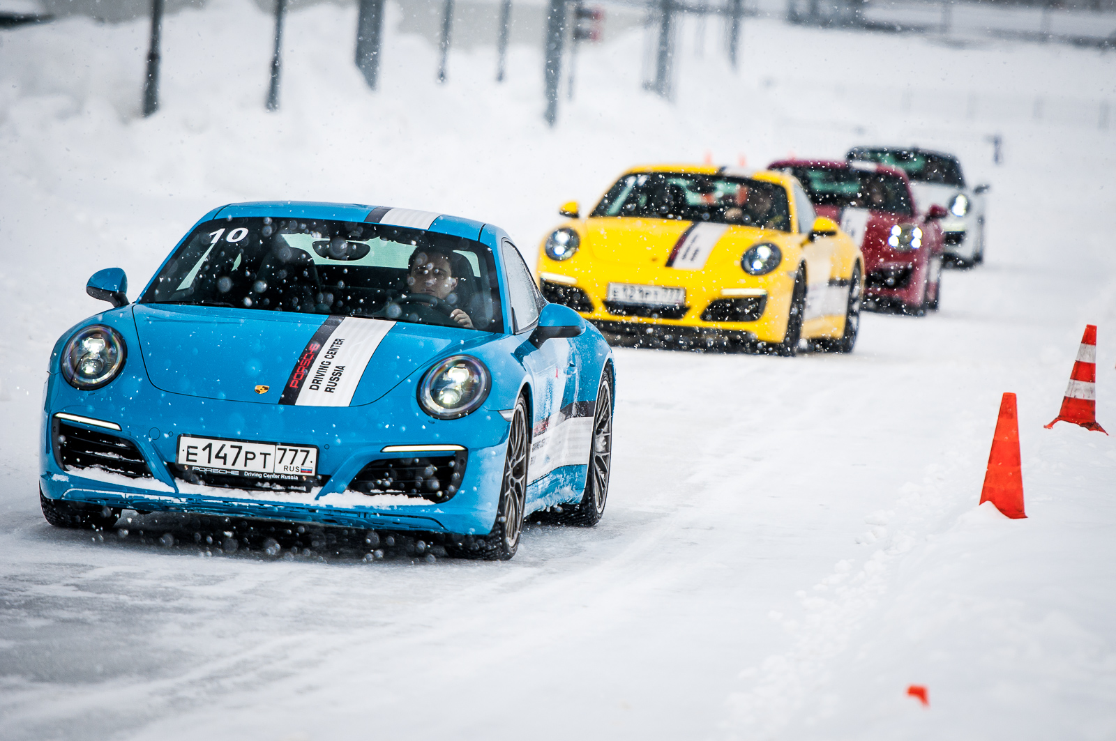 Porsche Driving Experience. Вызов стихии на повышенных оборотах