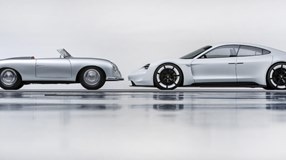 70 лет спортивным автомобилям Porsche
