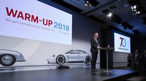 70 лет спортивным автомобилям Porsche