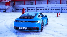 Стиль вождения - зимний. Porsche Experience Winter 2020.