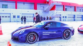 Стиль вождения - зимний. Porsche Experience Winter 2020.