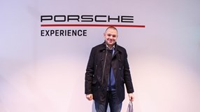 Стиль вождения - зимний. Porsche Experience Winter 2020.