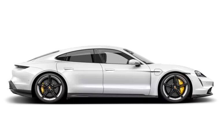 Porsche Taycan 2023           