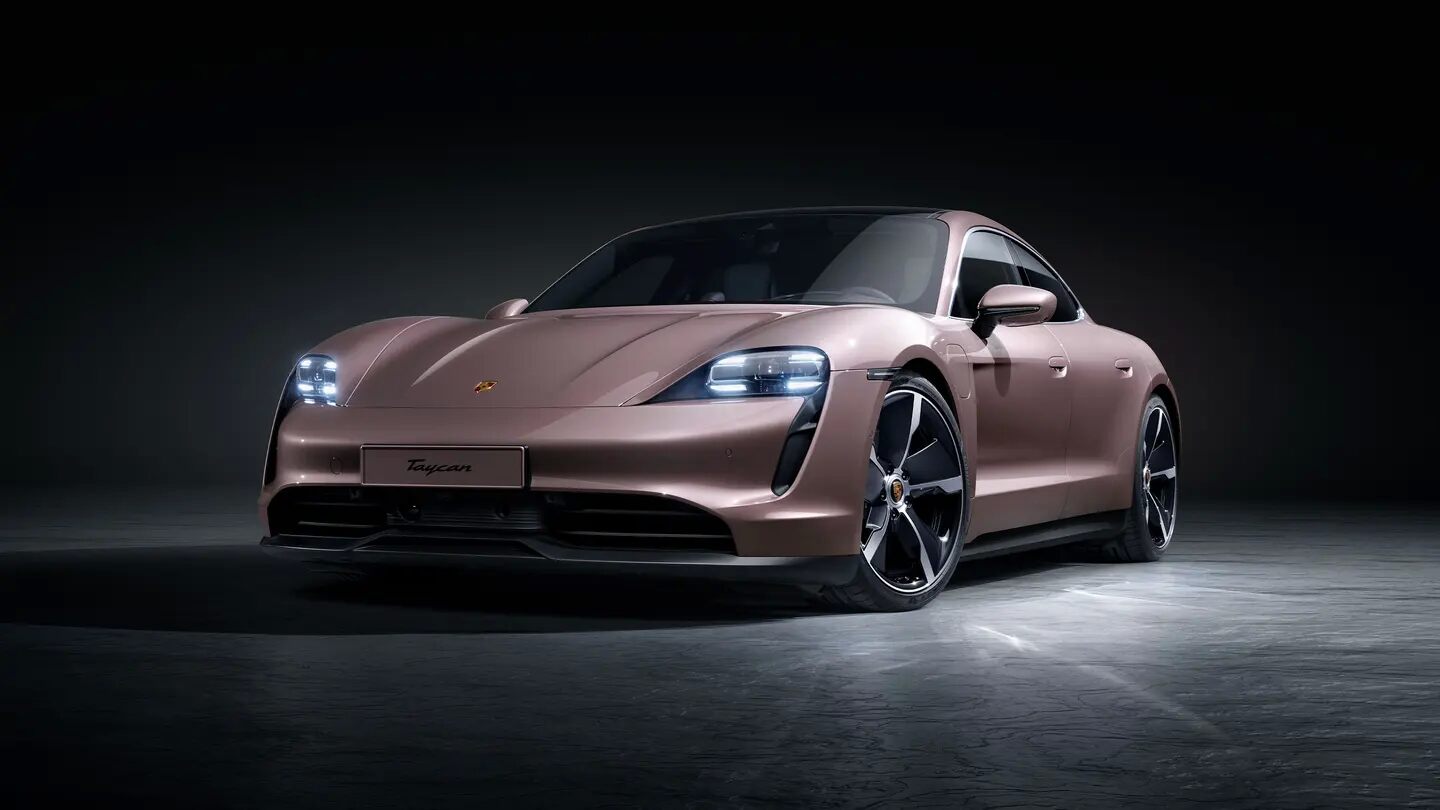   Porsche Taycan    