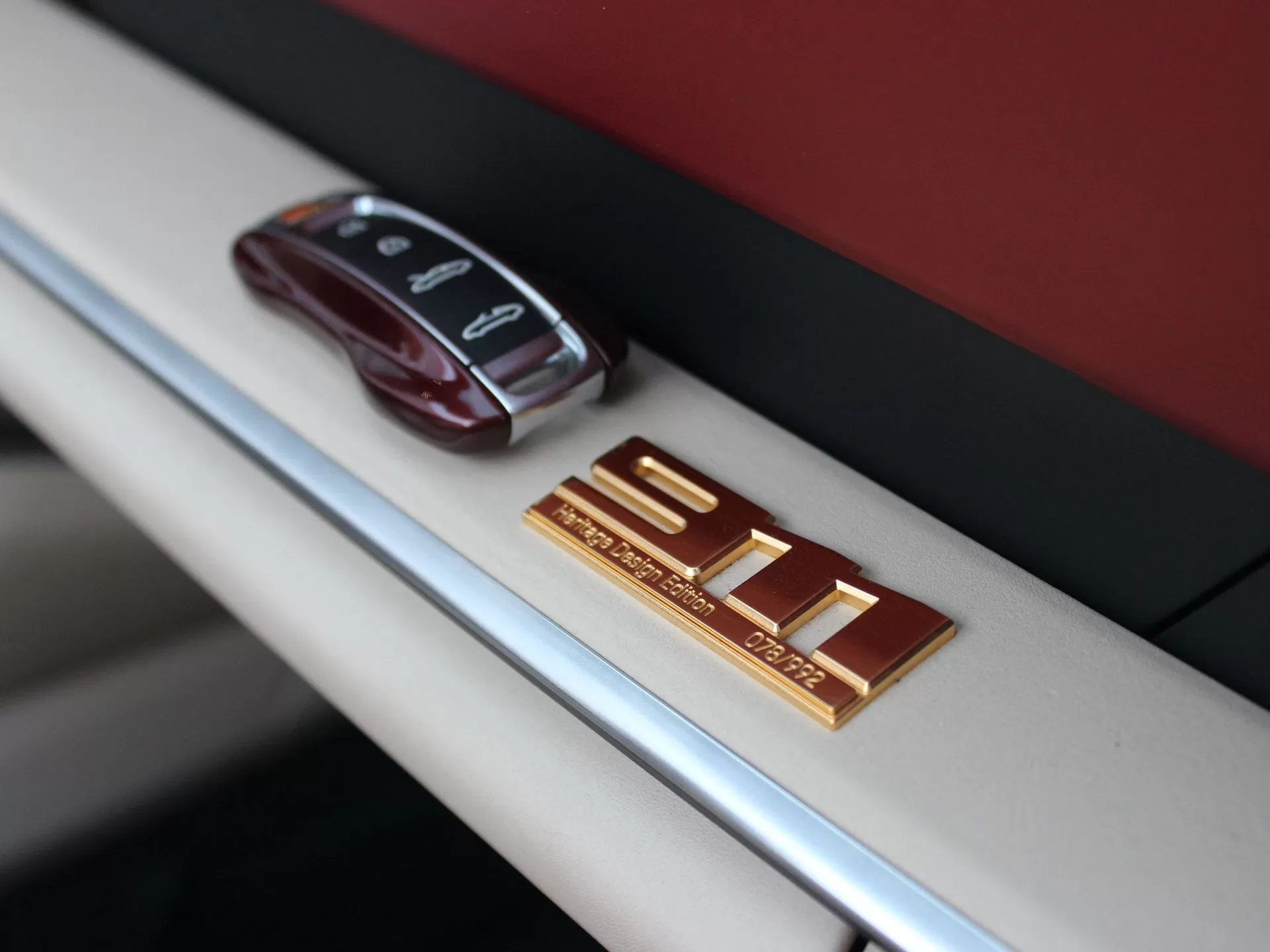 911 Targa 4S Heritage Design Edition